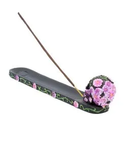 Sugar Skull Mit Blumen Räucherstäbchen Halter -Angebote Halloween Deko Store sugar skull mit flowers raeucherstaebchen halter sugar skull with flowers incense burner 50735 04