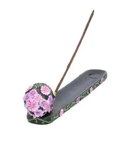 Sugar Skull Mit Blumen Räucherstäbchen Halter -Angebote Halloween Deko Store sugar skull mit flowers raeucherstaebchen halter sugar skull with flowers incense burner 50735 05